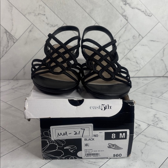 NWT East 5th Womens Reno Black Textile Slingback Strap Wedge Sandals Size 8M - Picture 9 of 9